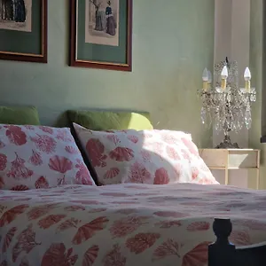 casa-delle-coccole.sicilyhotelsitaly.net/